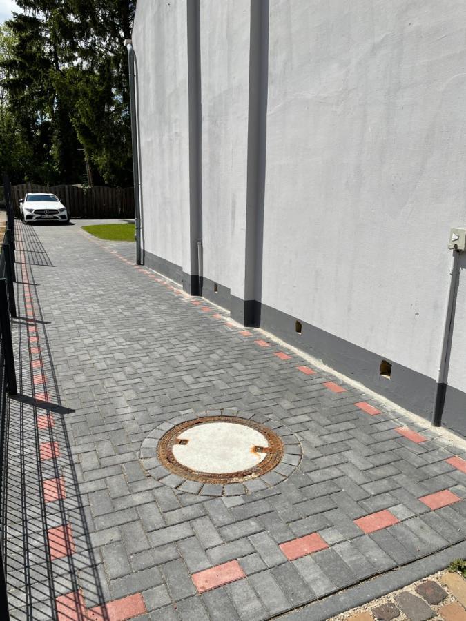Pensjonat Citygluecknms - Direkt Am Bahnhof Und Einkaufszentrum